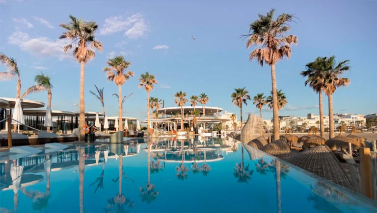 Marina Beach Club. Fiesta en Valencia